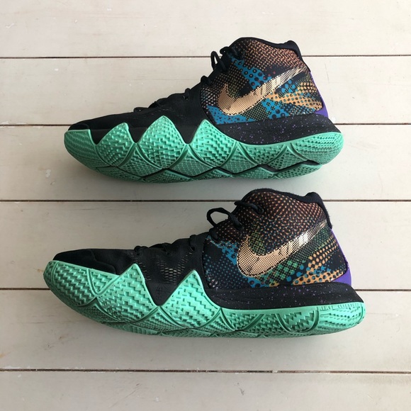 size 15 kyrie 4
